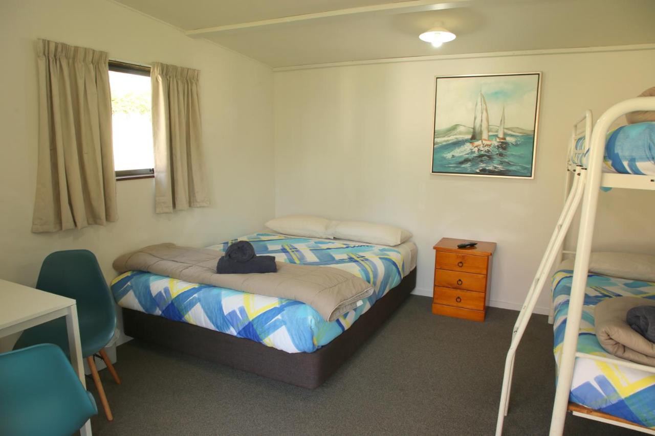 Parklands Marina Holiday Park Picton Exterior photo