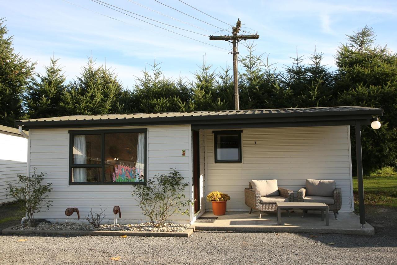 Parklands Marina Holiday Park Picton Exterior photo
