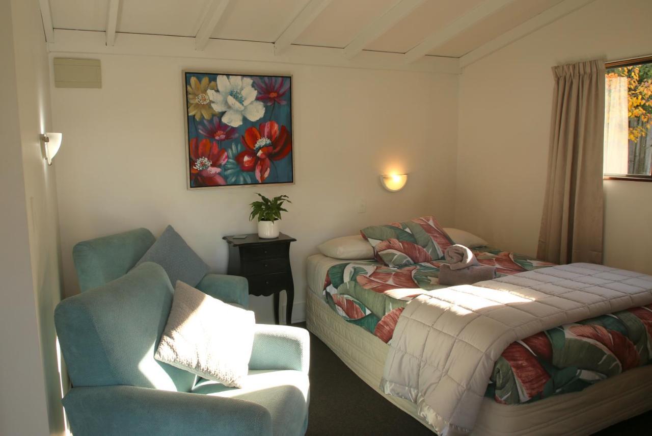 Parklands Marina Holiday Park Picton Exterior photo
