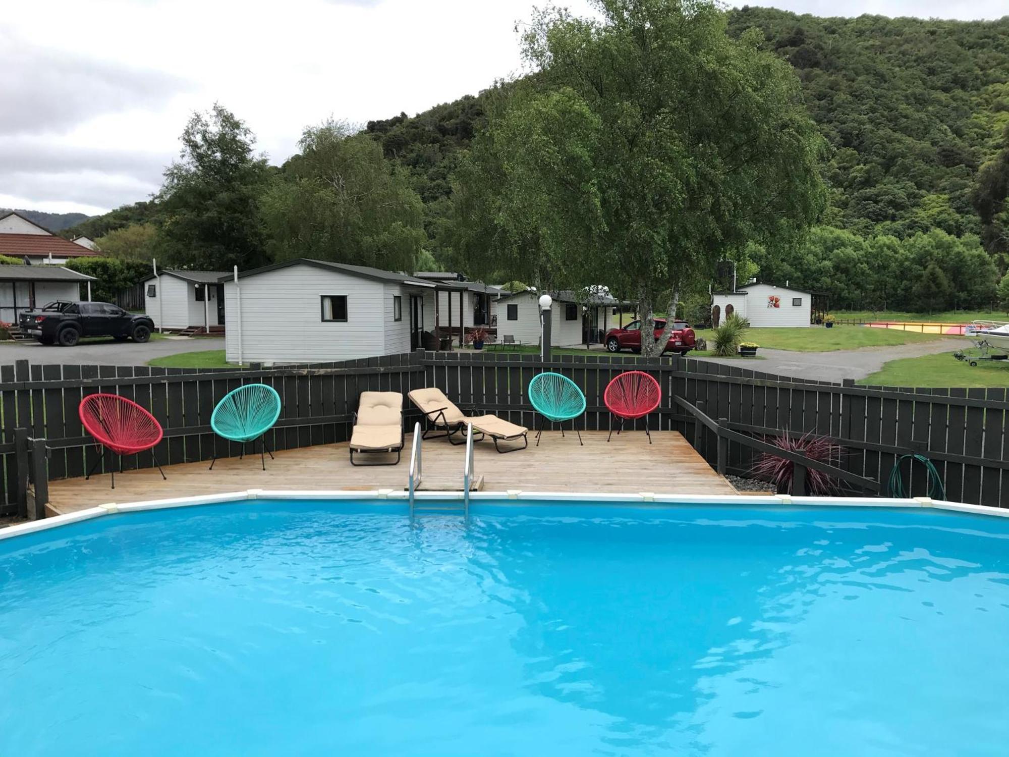 Parklands Marina Holiday Park Picton Exterior photo